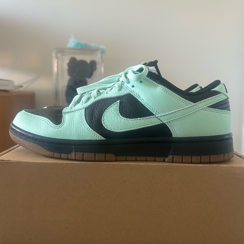 Nike Dunk by You Custom Mint/Tiffany Green and Black Athletic Shoes Gum Sole Sz9